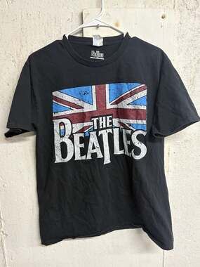 The Beatles Union Jack British Flag Graphic T-Shirt Black Large